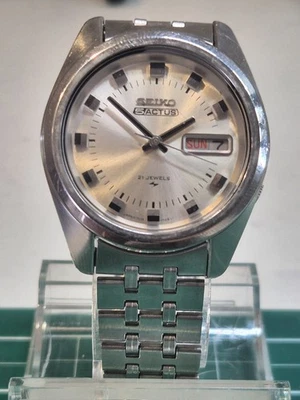 Reloj Pulsera Vintage Seiko 5 ACTUS 7019-7040 21 Joyas Automático Acero Inoxidable Foto 1 de 4