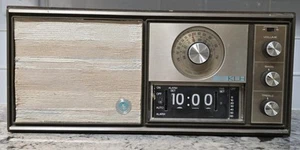 KLH Vintage Clock Alarm - AM/FM Radio & Flip Clock - Restoration, Parts or Decor - Picture 1 of 14