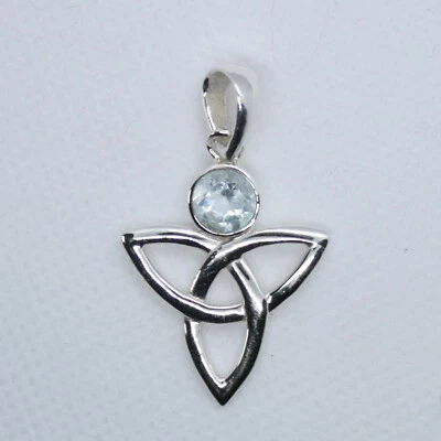 Topazio Blu Ciondolo IN Argento 925 da Collana Sterling Celtica Nodo di Triskel - Immagine 1 di 4