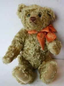 Steiff Teddybär 2009 Steiff Collector's Club orange Schleife 420979 Limited Edition - Bild 1 von 1