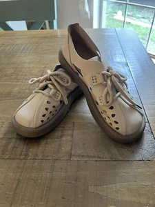 Women’s Lace-Up Slip On Casual Shoes - Picture 1 of 6