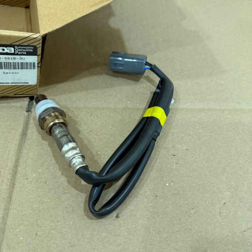 2000 2001 Mazda MPV Oxygen Sensor Rear GY04-18-861B-9U New Genuine OEM - Image 1 of 4