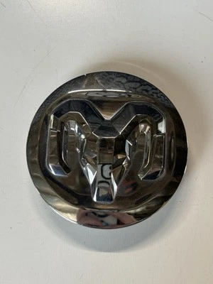 Tapa central cromada 3,75" Dodge Ram 2500 2019-2024 OEM - 6PG01TRMAA / 6PG01SZ0AA Foto 1 de 2