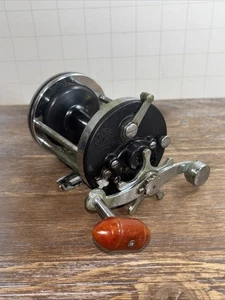 penn squidder 140 Fishing Reel Works Great - Picture 1 of 11