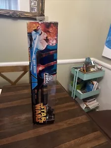 Obi-Wan Kenobi Electronic Lightsaber Star Wars Revenge Of The Sith 2005 UnOpened - Picture 1 of 7