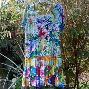 Vestido Hattie Hawaiano JUNGLE SPLASH Estampado Floral Manga Corta De Colección Jams World M - Imagen 1 de 8