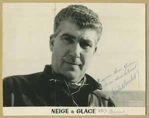 Robert Buchet (1922-1974) - French racing driver - Rare signed large photo - COA - Picture 1 of 2