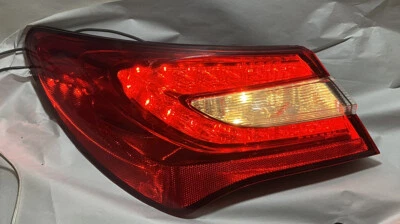 ✅ 2011-2014 CHRYSLER 200 DRIVER LEFT TAILLIGHT TAILLAMP TESTED TAIL LIGHT OEM LH Foto 1 de 3