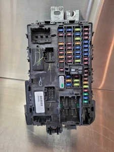 2011-2013 Ford Edge MKX Multifunction Smart Junction Fuse Box OEM DT4T-15604-BB - Picture 1 of 13