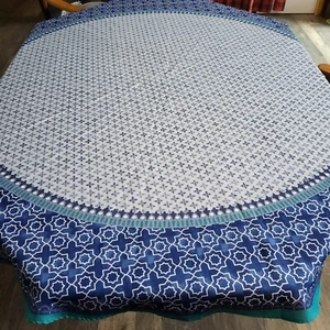 Better Homes & Gardens Limited Edition 70" Round Tablecloth Indigo Border - Picture 1 of 7