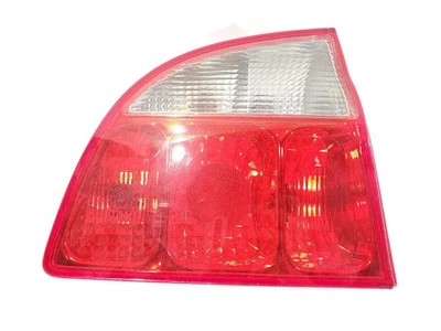 Lanterna traseira esquerda fabricante de equipamento original Maserati Spyder Cambiocorsa 2003  - Imagem 1 de 4