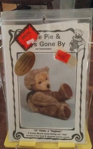 Vtg 1993 Teddy Bear sewing pattern Apple Pie Days Gone By 18" Heide bagbear NEW - Bild 1 von 2