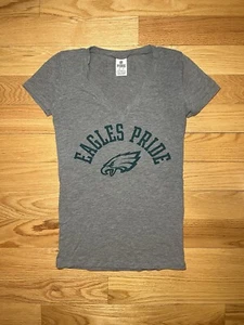 NFL x Victoria’s Secret PINK Philadelphia Eagles V-Neck EXCLUSIVE T-Shirt Sz XS - Picture 1 of 3
