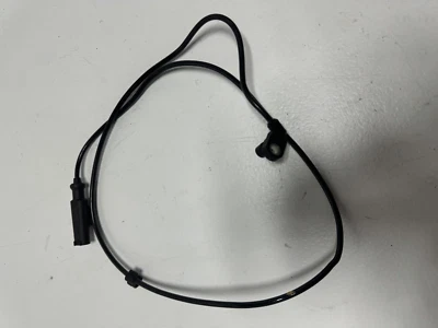 Sensor de velocidad de freno ABS rueda KTM RC390 Duke 390 2015-24 90142125000 Foto 1 de 4