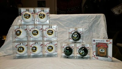 Un nuevo adorno de árbol de Navidad de Green Bay Packers NFL con logotipo del equipo Foto 1 de 4
