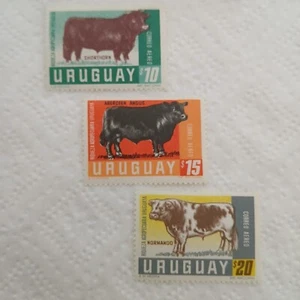 URUGUAY 1966 - RIQUEZA AGROPECUARIA - LOT OF 3 STAMPS - MNH - Picture 1 of 1