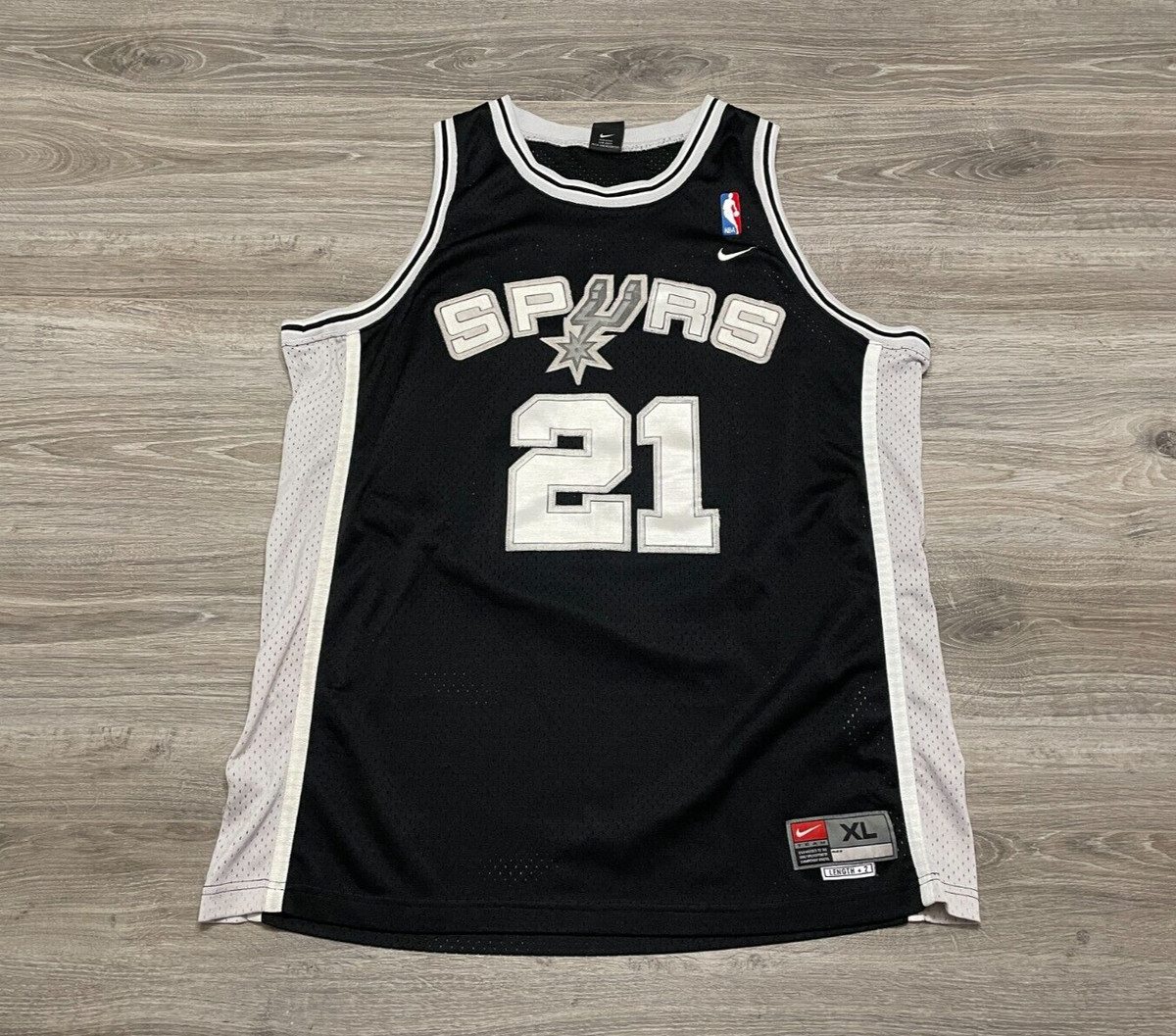 激レアNIKE NBA HOOP JAM'99 /Tim Duncan Tシャツ 激レアNIKE NBA HOOP JAM´99 /Tim Duncan Tシャツ