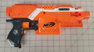 Nerf Elite N-Strike Stryfe Orange Tested & Working  - Picture 1 of 3