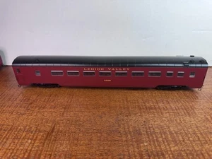 HO Scale MTH Lighted Lehigh Valley LV Coach Passenger Car # 1002 - Picture 1 of 6