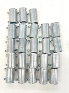 "Lote de 55 accesorios Misc 3/4"" acoplamiento EMT #712 conjunto tipo tornillo y 32 misc 3/4" - Imagen 1 de 2
