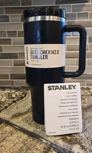 Stanley Quencher H2.0 FlowState 40oz Tumbler - Black - Picture 1 of 1