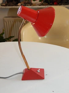 Schreibtischlampe ROT Schwanenhals Messing  1960/70 er - Picture 1 of 11