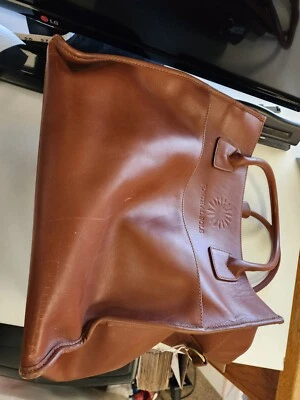 Cartera/brossbody grande de cuero Fonte Al Sole con 3 secciones interiores bolsillo frontal Foto 1 de 4