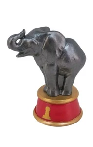 Republican Elephant Battle For The White House Replacement 2" Chess Piece - Picture 1 of 2