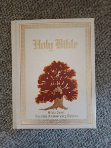 1977 Thomas Nelson/Royal Publishers Family Tree/Bible Tracts 40th Anniversary... - Picture 1 of 24