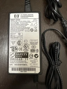 HP Netzteil AC Adapter 0957-2304 Photosmart 7520 7525 Officejet 6600 6700 - Bild 1 von 2