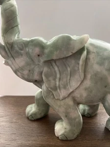 Vtg Hand Carved Heavy Solid Green White Marble Stone Elephant 7 x 7 x 3” Tall - Picture 1 of 15