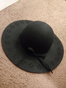 womens fahshion M-L hat 100% wool black - Picture 1 of 2