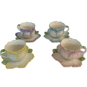 Juego de 4 juegos de tazas y platillos Bombay Co. Spring Tulips, rosa, púrpura, azul, amarillo - Imagen 1 de 20