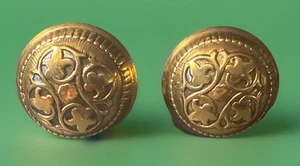 Hermoso par antiguo de perilla de puerta ornamentada De Bercy / Russell Erwin anterior a 1890’s - Imagen 1 de 8