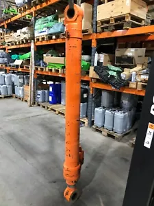 Develon/Doosan DX225 Arm Cylinder (with lock valve inc)-K1041222A - Picture 1 of 17