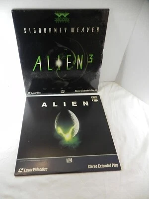 Alien and Aliens 3 Laserdisc Widescreen  Lot of 2 - Image 1 of 4