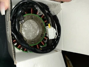 Stator coil magnetos generator charging for Honda CBR900RR CBR929RR 2000-2001 - Picture 1 of 2