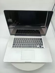 APPLE MACBOOK PRO (4324A) 15" POUR PIECES NON TESTÉ PAS DE RETOUR - Imagen 1 de 8