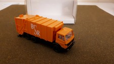 ho 1/87 scale WIKING Mercedes Garbage Truck