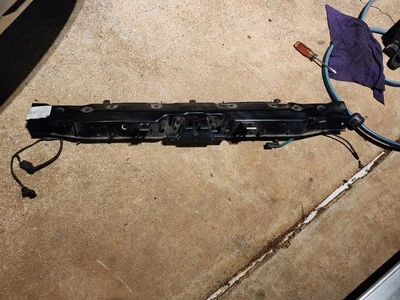 Hyundai Sonata 2015-2017 híbrido barra de amarre superior pestillo de soporte del radiador 64101C2000 Foto 1 de 4