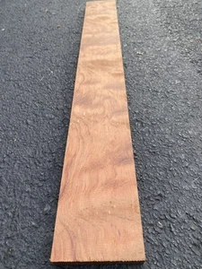 Gran estatuilla cascada Bubinga madera dura exótica. 24x3x3/4 pulgadas (cantidad. 1) #MV1 - Imagen 1 de 7