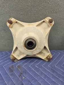BUJE RUEDA DELANTERA HONDA CT70 70 TRAIL OEM USADO PIEZA ORIGINAL (48) - Imagen 1 de 7