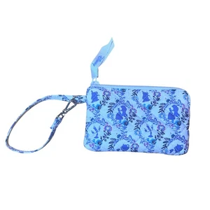 Cartera Muñequera Vera Bradley Colección Disney La Bella y la Bestia Floral - Imagen 1 de 10