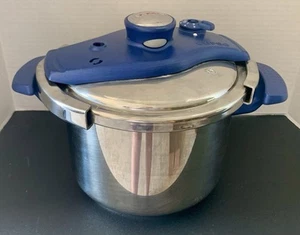 T-FAL CLIPSO Pentola a Pressione in Acciaio Inox 6L 18-10 Francia Blu - Foto 1 di 4