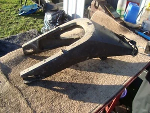 YAMAHA YZF125R YZF 125 R 2012 HINTERRADSCHWINGE SWING ARM ASSY GUT - Bild 1 von 7