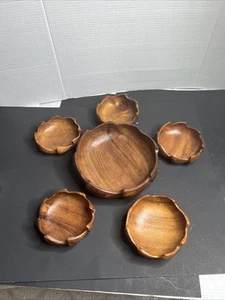 6 The  MonkeyPod Tree Shops Aloha Hawaii Wood Bowls Vintage - Picture 1 of 7