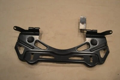 Soporte de tanque de combustible genuino OEM BMW K1300S 16117677806 K1200S Foto 1 de 4