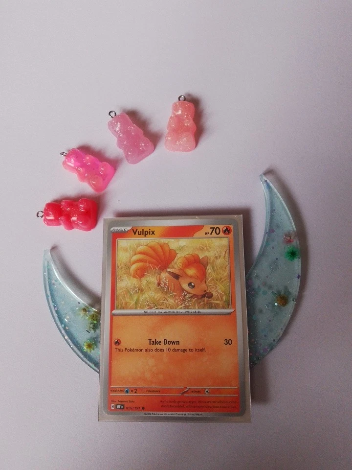 Vulpix 016/191 Sv08: Surging Sparks Regular - Image 1 of 1