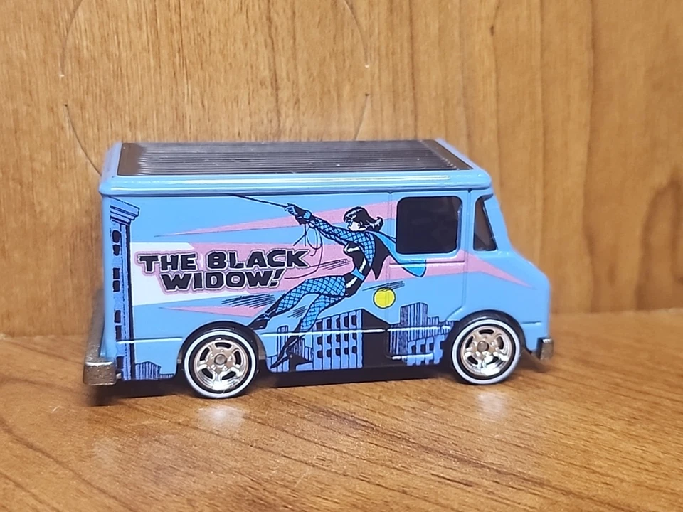 GMC STEP BOX VAN MARVEL ЧЕРНАЯ ВДОВА РЕДКАЯ МАСШТАБ 1:64 ДИОРАМА ЛИТАЯ Отдельная  - Изображение 1 из 4