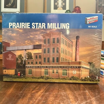 Walthers Cornerstone Series HO Scale Prairie Star Milling Structure Kit - Image 1 of 2